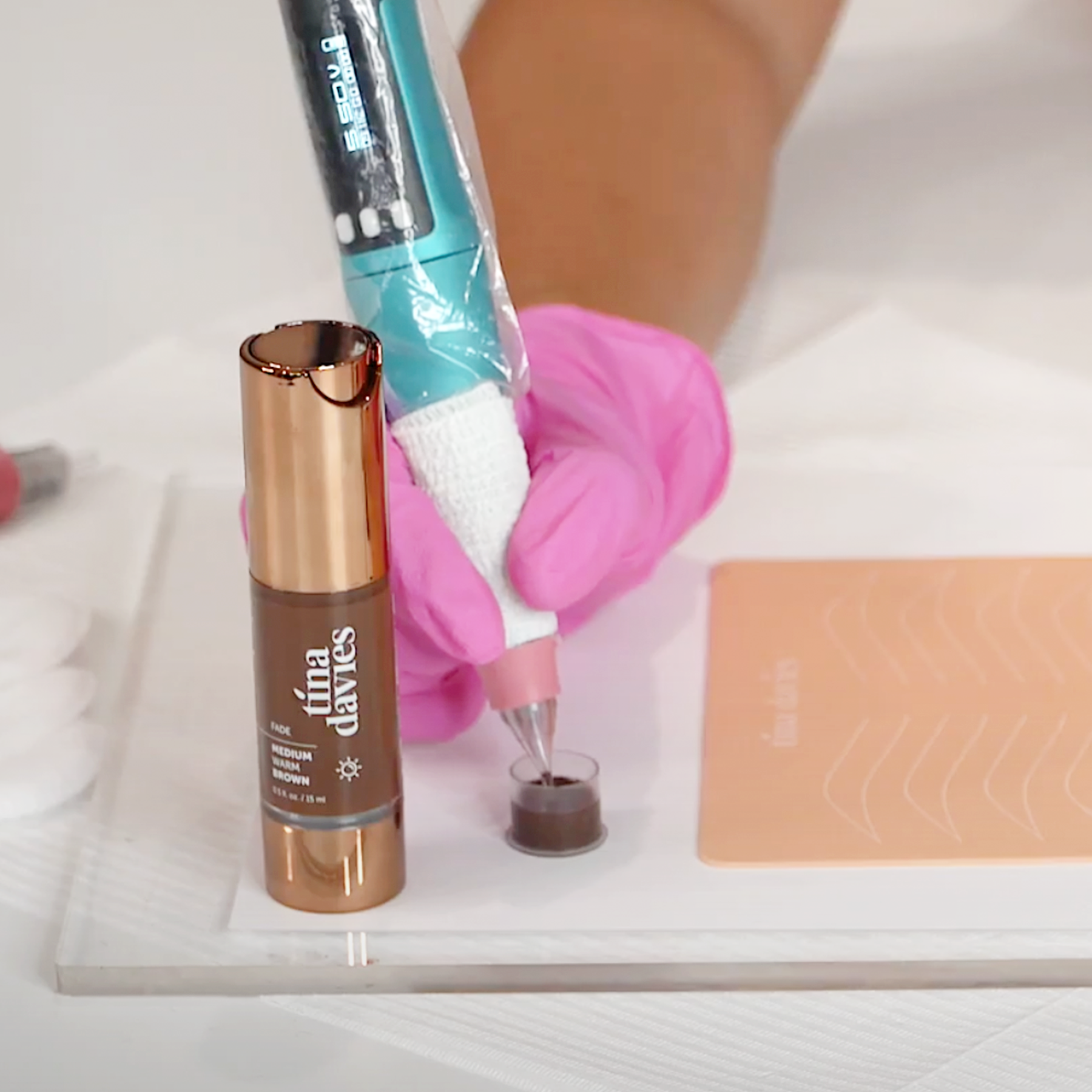 Redefining Color: The FADE Color Course by Tina Davies