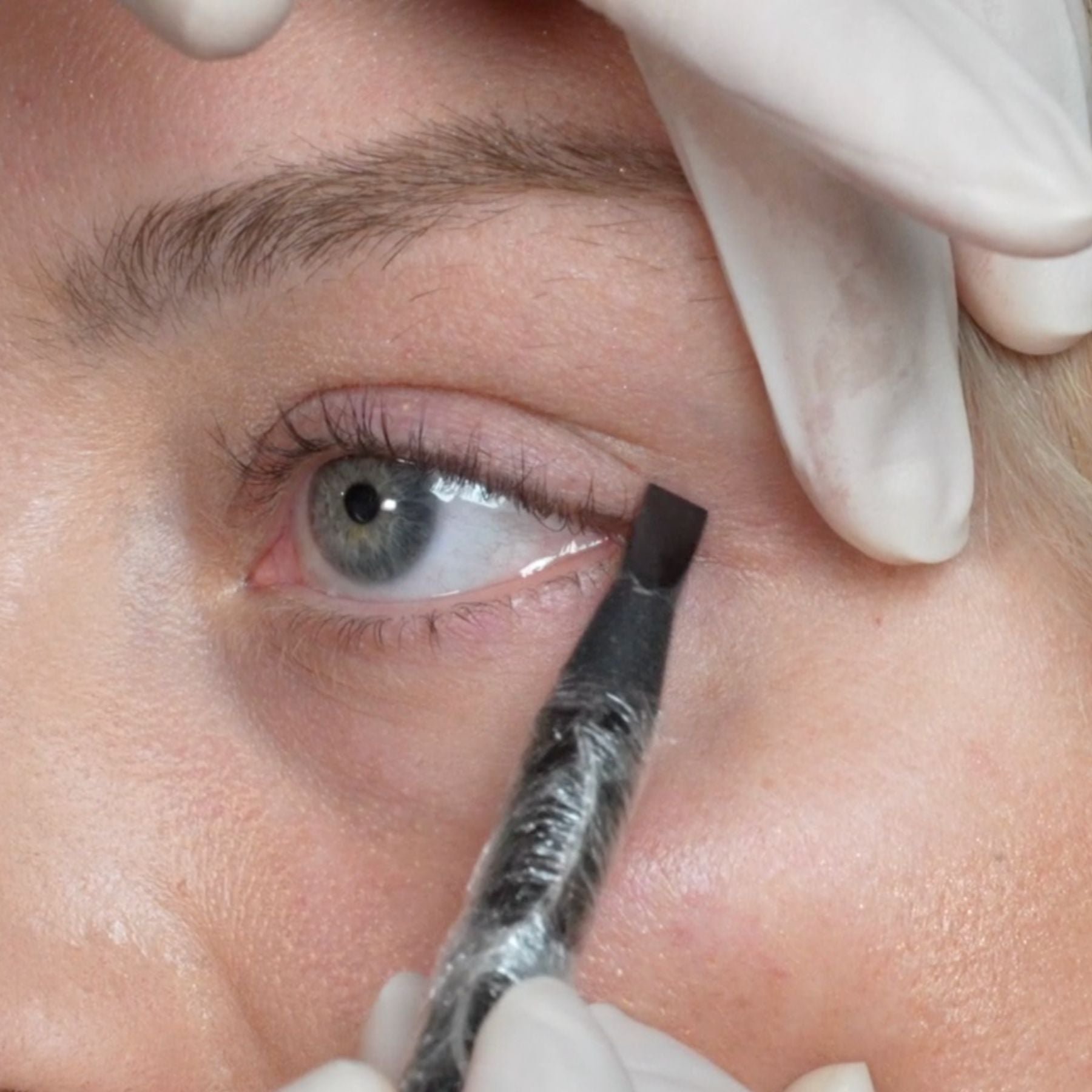 Soft & Sultry: Shaded, Ombré Eyeliner by Mini Na