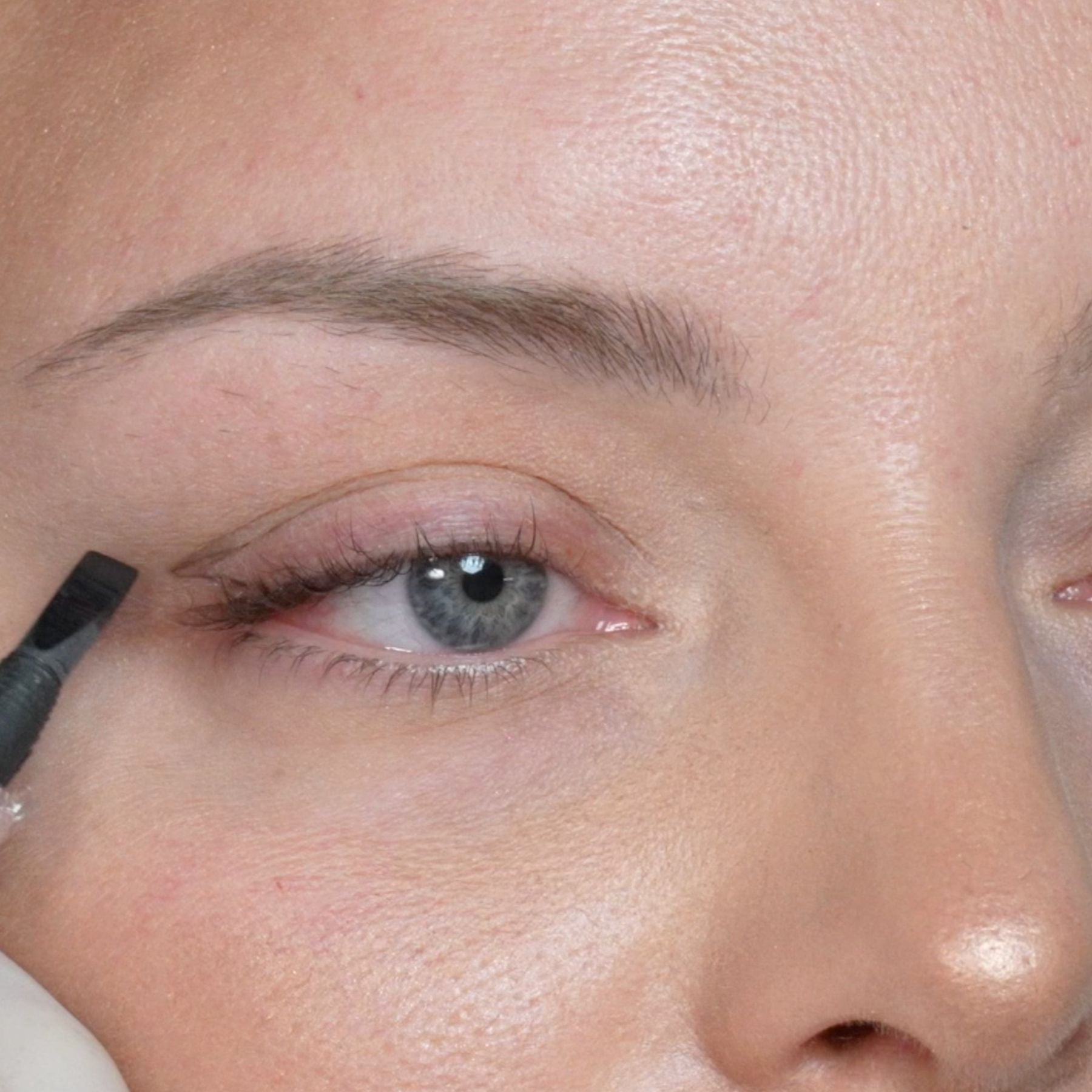 Soft & Sultry: Shaded, Ombré Eyeliner by Mini Na