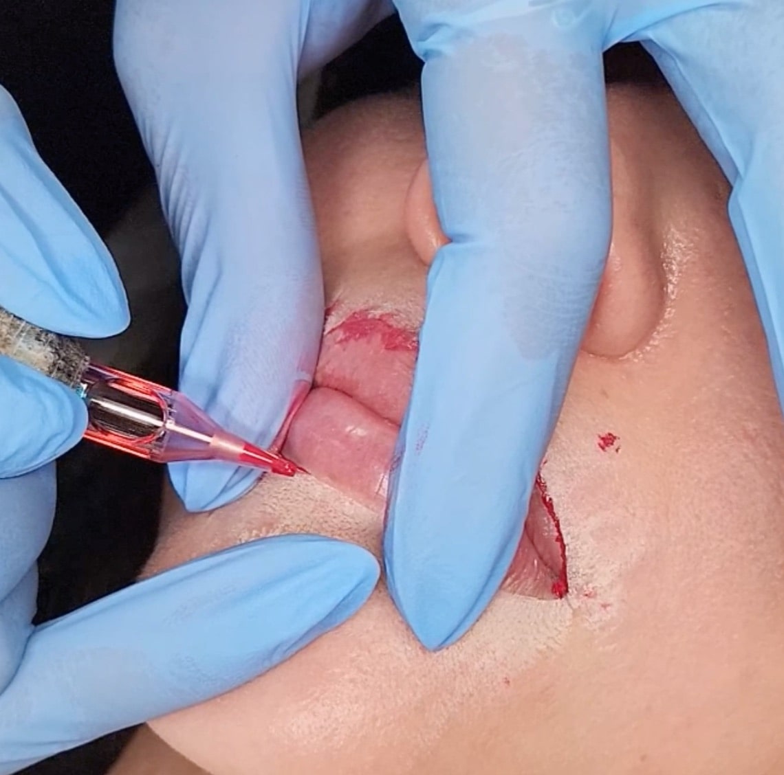 Stretchniques: Steady, Ready Skin by Serg Lis